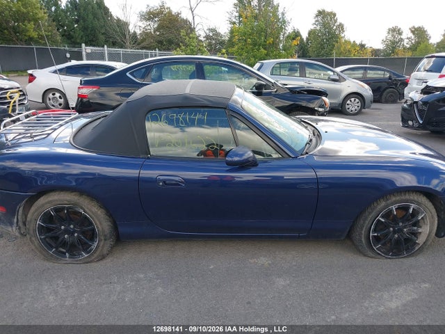 Продажа на аукционе авто 2001 Mazda Miata, vin: JM1NB353X10201622, номер лота: 12698141