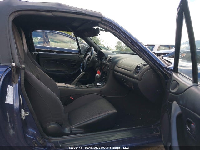 Продажа на аукционе авто 2001 Mazda Miata, vin: JM1NB353X10201622, номер лота: 12698141