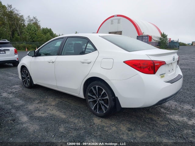 Toyota COROLLA SE 2017 2T1BURHE7HC862229 Image 3