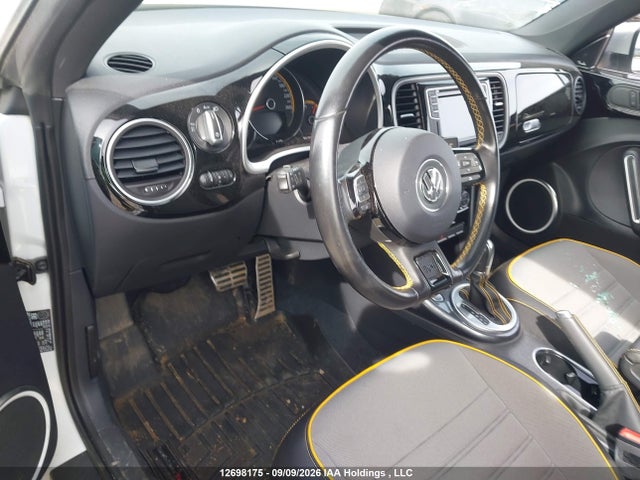 Продаж на аукціоні авто 2017 Volkswagen Beetle Dune, vin: 3VWS17AT3HM634559, номер лоту: 12698175