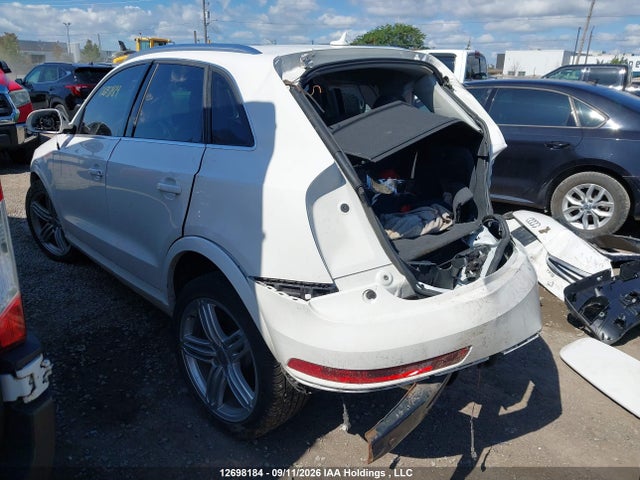 12698184 :رقم المزاد ، WA1FFEFS3FR003164 vin ، 2015 Audi Q3 Prestige مزاد بيع
