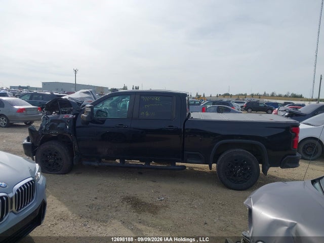 12698188 :رقم المزاد ، 1GC4YUEY5MF152116 vin ، 2021 Chevrolet Silverado 3500hd Ltz مزاد بيع
