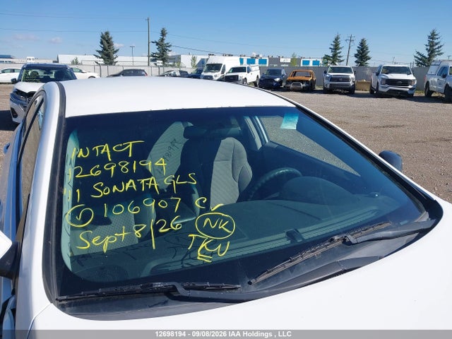 12698194 :رقم المزاد ، 5NPEB4AC0BH106907 vin ، 2011 Hyundai Sonata Gls مزاد بيع
