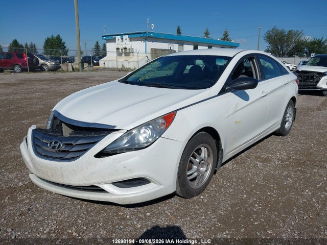 12698194 :رقم المزاد ، 5NPEB4AC0BH106907 vin ، 2011 Hyundai Sonata Gls مزاد بيع