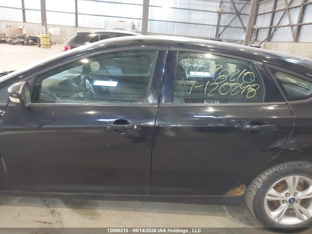 Ford Focus 2014 1FADP3K28EL120248 Image 14