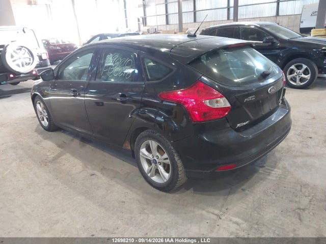 Ford Focus 2014 1FADP3K28EL120248 Image 3