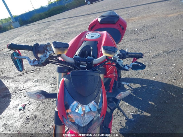Продаж на аукціоні авто 2013 Ducati Streetfighter 848, vin: ZDM11BMVXDB014196, номер лоту: 12698239