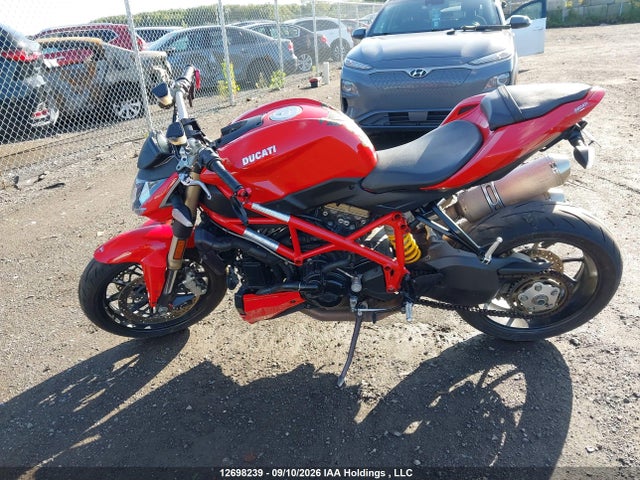 Продаж на аукціоні авто 2013 Ducati Streetfighter 848, vin: ZDM11BMVXDB014196, номер лоту: 12698239