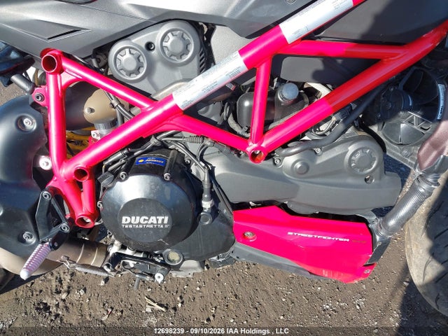 Продаж на аукціоні авто 2013 Ducati Streetfighter 848, vin: ZDM11BMVXDB014196, номер лоту: 12698239