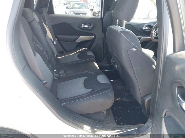 Продажа на аукционе авто 2017 Jeep Cherokee Sport, vin: 1C4PJMAS1HD238026, номер лота: 12698245