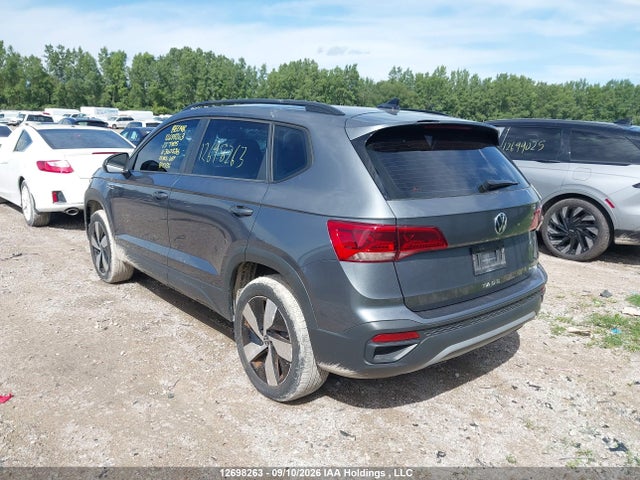 Volkswagen Taos 2023 3VVGX7B29PM360586 Image 3