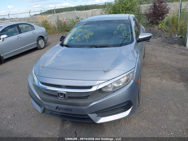 Aukcja sprzedaży 2017 Honda Civic Lx, vin: 2HGFC2F52HH011851, numer aukcji: 12698295