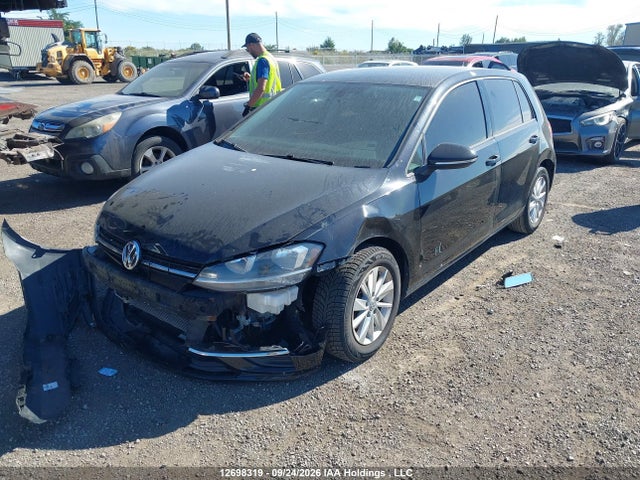 12698319 :رقم المزاد ، 3VWG17AU1JM281727 vin ، 2018 Volkswagen Golf 1.8 Tsi Highline/1.8 Tsi Trendline/comfortline مزاد بيع