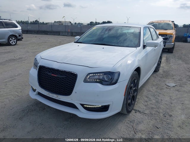 Aukcja sprzedaży 2023 Chrysler 300 Touring-l Awd, vin: 2C3CCASG5PH561289, numer aukcji: 12698329
