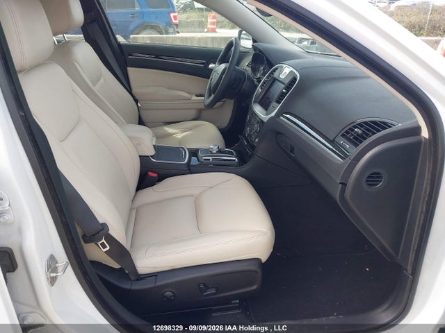 Aukcja sprzedaży 2023 Chrysler 300 Touring-l Awd, vin: 2C3CCASG5PH561289, numer aukcji: 12698329