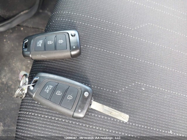 2024 Hyundai Venue Essential მანქანა იყიდება აუქციონზე, vin: KMHRB8A38RU301335, აუქციონის ნომერი: 12698347
