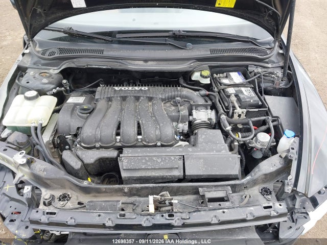 2005 Volvo S40 2.4i მანქანა იყიდება აუქციონზე, vin: YV1MS382152060314, აუქციონის ნომერი: 12698357