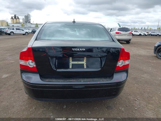2005 Volvo S40 2.4i მანქანა იყიდება აუქციონზე, vin: YV1MS382152060314, აუქციონის ნომერი: 12698357