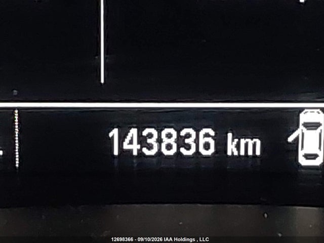 2GNAXSEV4J6138169 Chevrolet EQUINOX LT