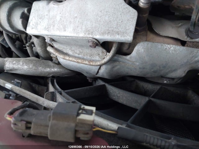 2GNAXSEV4J6138169 Chevrolet EQUINOX LT
