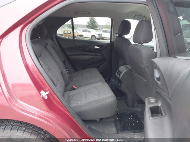 2GNAXSEV4J6138169 Chevrolet EQUINOX LT