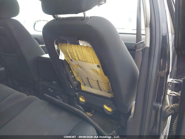 Продажа на аукционе авто 2013 Chevrolet Suburban K1500 Ls, vin: 1GNSKHE75DR112941, номер лота: 12698367