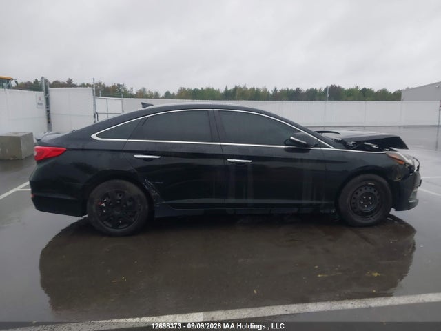 Hyundai SONATA GLS 2016 5NPE24AF1GH293205 Image 12