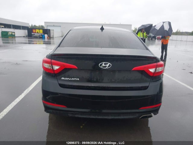 Hyundai SONATA GLS 2016 5NPE24AF1GH293205 Image 15