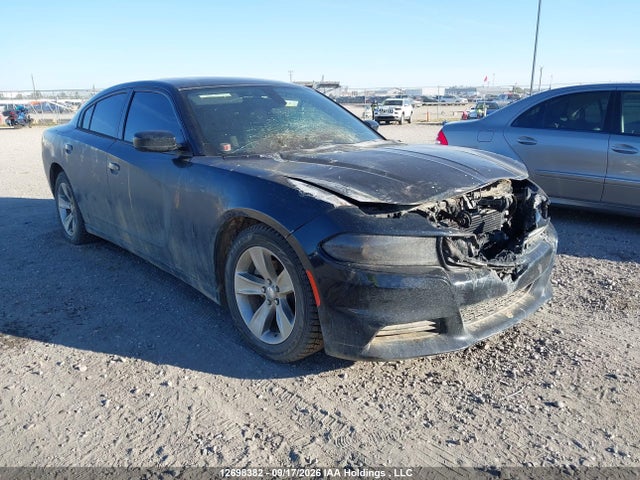 2015 Dodge Charger Sxt მანქანა იყიდება აუქციონზე, vin: 2C3CDXHG1FH835528, აუქციონის ნომერი: 12698382