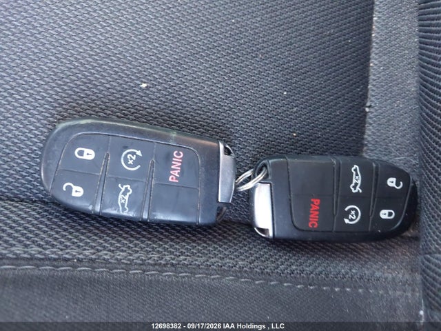 2015 Dodge Charger Sxt მანქანა იყიდება აუქციონზე, vin: 2C3CDXHG1FH835528, აუქციონის ნომერი: 12698382