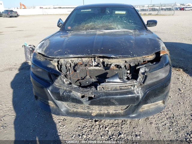 2015 Dodge Charger Sxt მანქანა იყიდება აუქციონზე, vin: 2C3CDXHG1FH835528, აუქციონის ნომერი: 12698382