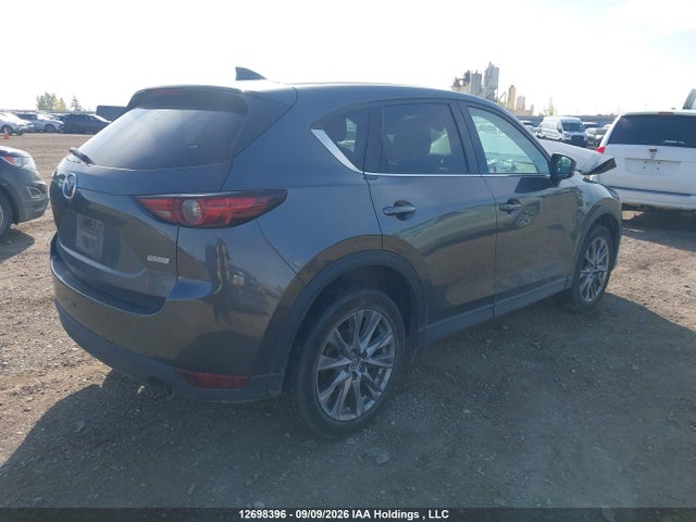 Продаж на аукціоні авто 2019 Mazda Cx-5 Signature, vin: JM3KFBEY8K0614435, номер лоту: 12698396