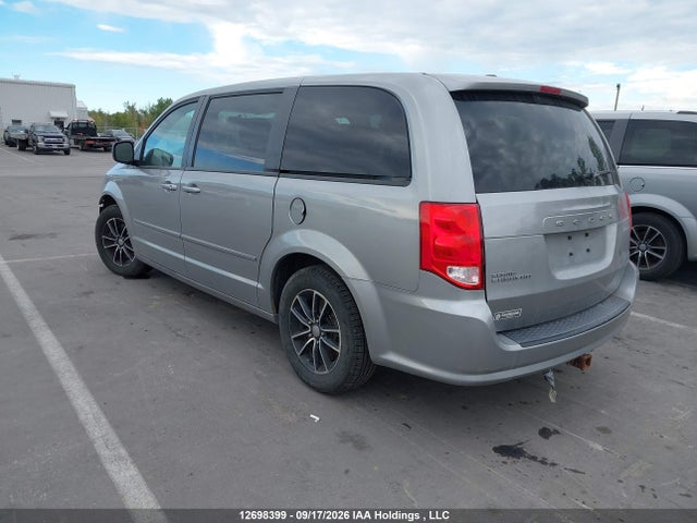 2016 Dodge Grand Caravan მანქანა იყიდება აუქციონზე, vin: 2C4RDGBGXGR400260, აუქციონის ნომერი: 12698399