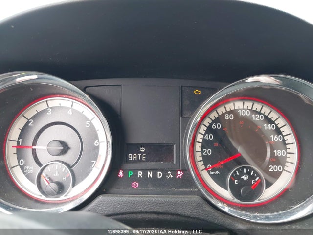 2016 Dodge Grand Caravan მანქანა იყიდება აუქციონზე, vin: 2C4RDGBGXGR400260, აუქციონის ნომერი: 12698399