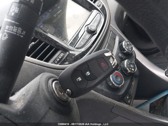 Chevrolet Trax 2019 3GNCJKSB3KL376564 Image 11