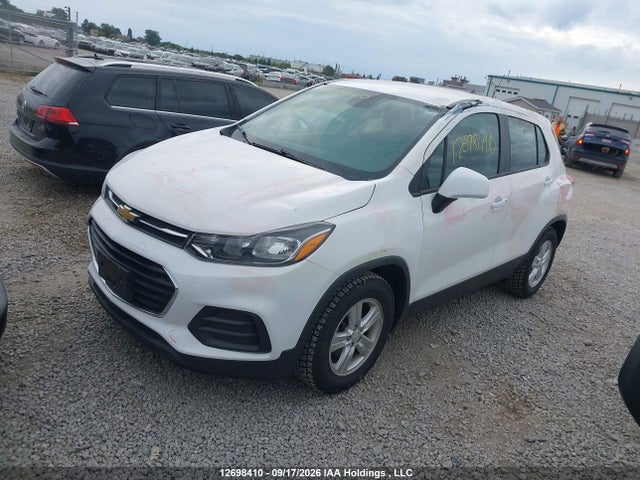 Chevrolet Trax 2019 3GNCJKSB3KL376564 Image 2