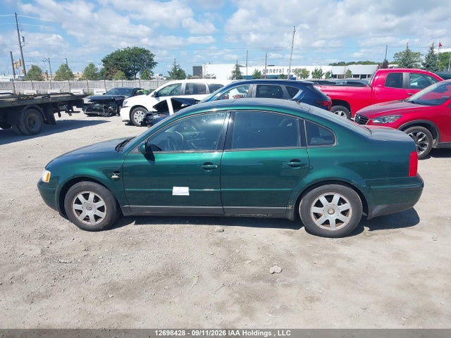 Aukcja sprzedaży 1999 Volkswagen Passat Gls, vin: WVWAA63B0XE385851, numer aukcji: 12698428