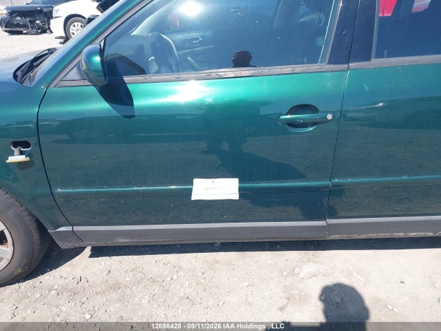 Aukcja sprzedaży 1999 Volkswagen Passat Gls, vin: WVWAA63B0XE385851, numer aukcji: 12698428