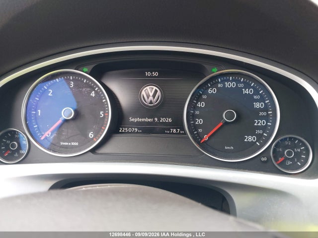 Volkswagen Touareg 2014 WVGEP9BP4ED012633 Image 7