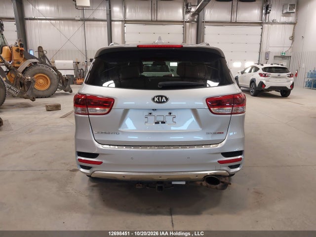 12698451 :رقم المزاد ، 5XYPKDA16GG053975 vin ، 2016 Kia Sorento 2.0l Sx مزاد بيع