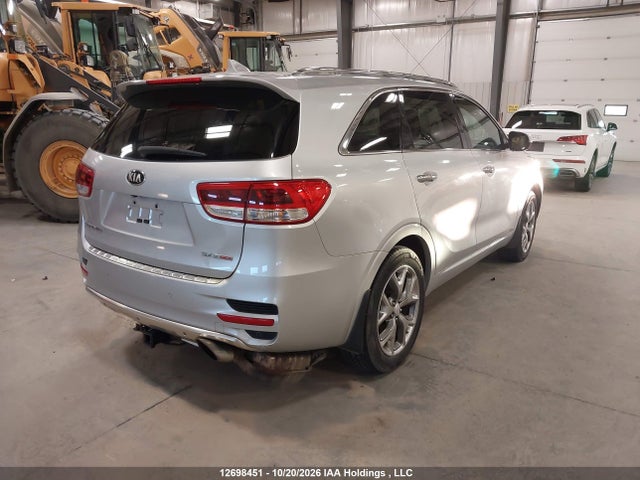 12698451 :رقم المزاد ، 5XYPKDA16GG053975 vin ، 2016 Kia Sorento 2.0l Sx مزاد بيع
