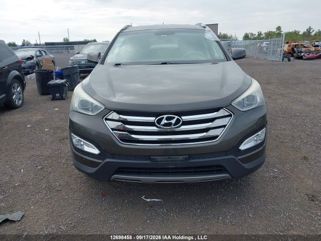 2014 Hyundai Santa Fe Sport 2.4 Base მანქანა იყიდება აუქციონზე, vin: 5XYZT3LB3EG139943, აუქციონის ნომერი: 12698458