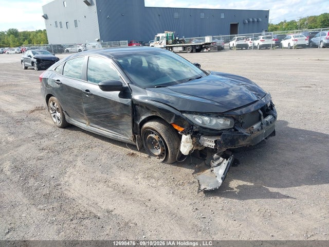 2018 2HGFC2E27JH035057 main image