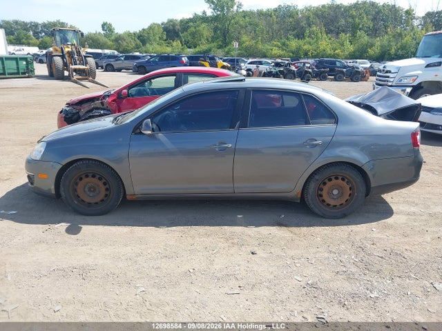 Продаж на аукціоні авто 2010 Volkswagen Jetta 2.0t, vin: 3VWHJ7AJ3AM105319, номер лоту: 12698584