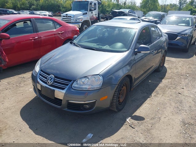Продаж на аукціоні авто 2010 Volkswagen Jetta 2.0t, vin: 3VWHJ7AJ3AM105319, номер лоту: 12698584