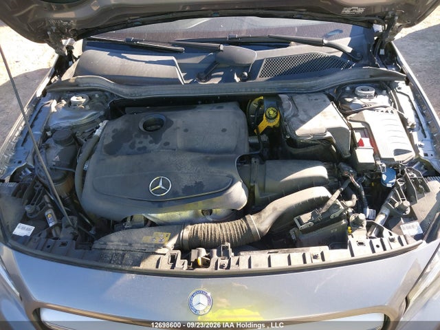 WDCTG4GB3GJ275979 Mercedes-Benz Gla 250 4matic