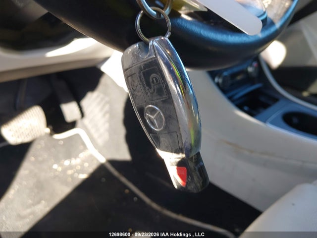 WDCTG4GB3GJ275979 Mercedes-Benz Gla 250 4matic