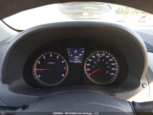 12698603 :رقم المزاد ، KMHCT4AE4DU364342 vin ، 2013 Hyundai Accent Gl مزاد بيع