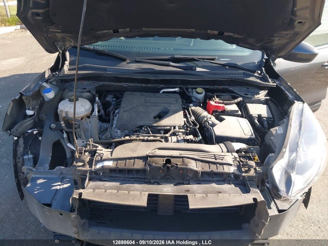 1FMCU9G62LUB76119 Ford ESCAPE SE