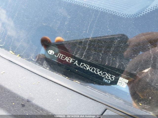 JTEABFAJ2SK036283 Toyota Land Cruiser